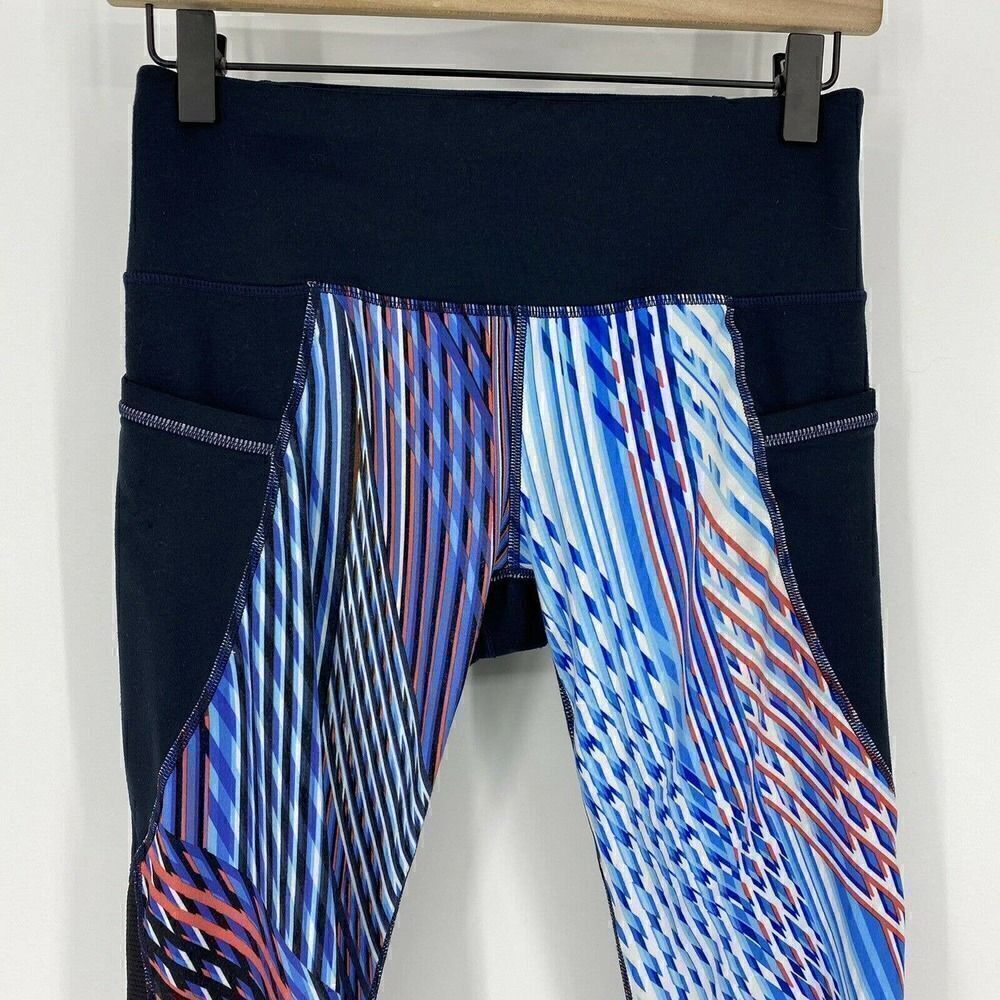 Athleta Leggings Relay Mosaic Print Crop - Picture 2 of 8